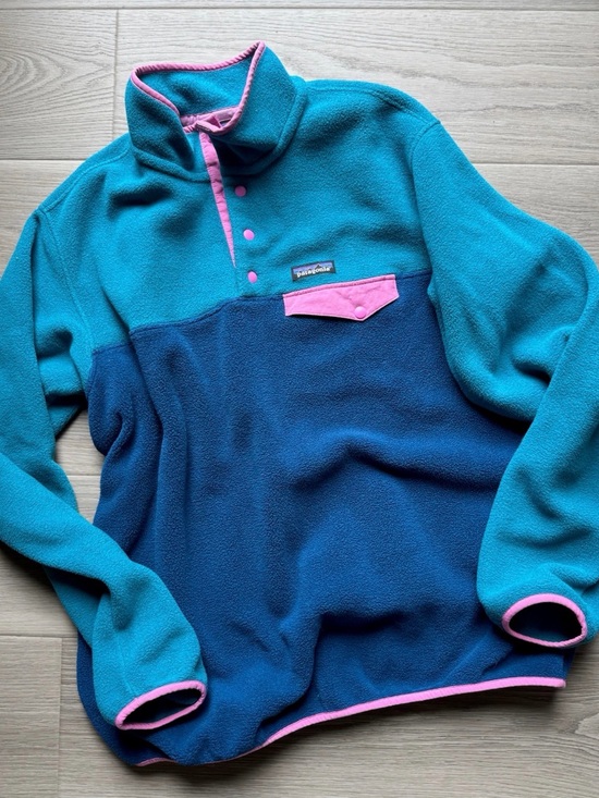 Patagonia Jackets & Blazers - Patagonia Teal, Navy & Pink Synchilla Fleece Pullover